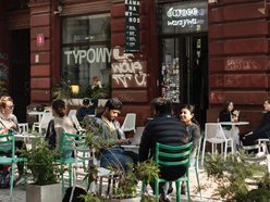 Łódź. Gdzie „Zetki” chodzą po zmroku w Łodzi? Pub Biblioteka, Niebostan, Owoce i Warzywa i więcej