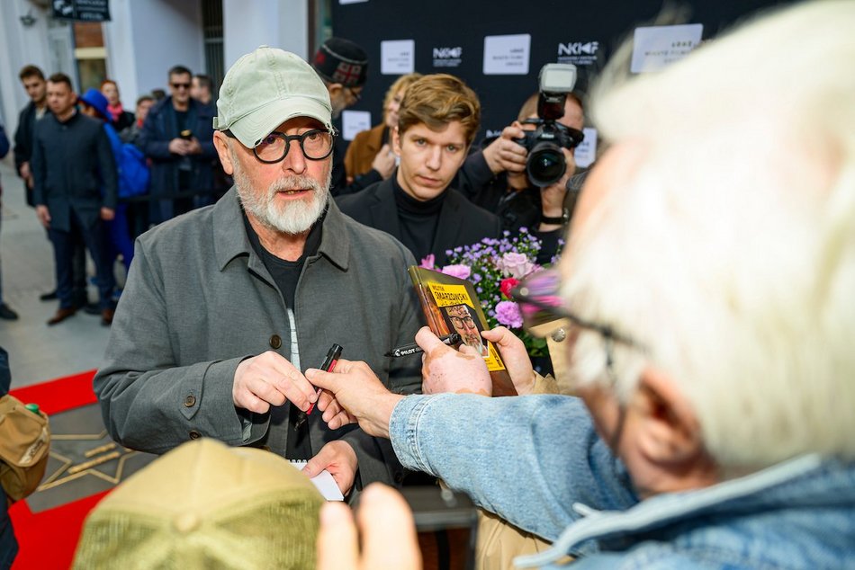 Łódź. Odsłonięto gwiazdę reżysera Wojciecha Smarzowskiego