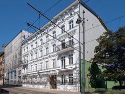 Łódź. Kamienica przy Kilińskiego w Łodzi nie do poznania. Niedawno straszyła, dziś przyciąga wzrok!