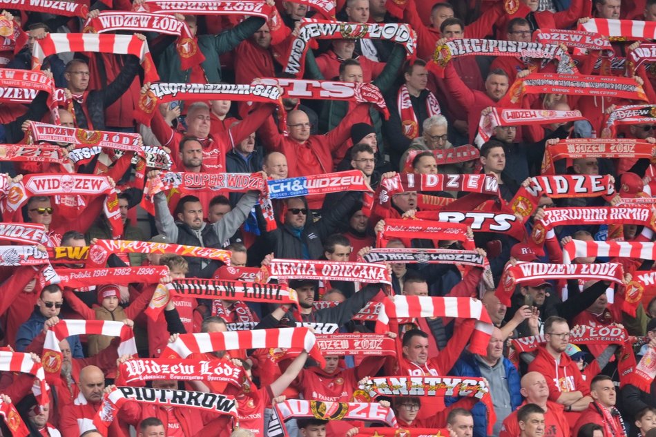 Łódź. Kibice na meczu Widzew Łódź - Bruk-Bet Termalica Nieciecza. Byłeś/aś? Znajdź się w galerii!