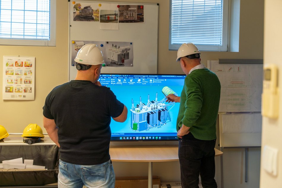 Łódź. Aż 200 nowych miejsc pracy w Łodzi! Firma ZREW Transformatory szuka pracowników