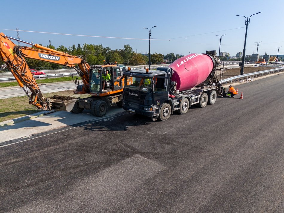 Otwarcie przystanku Łódź Zarzew pod wiaduktami na Przybyszewskiego