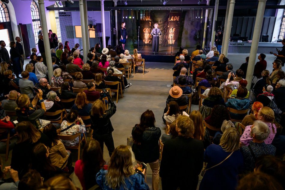 Łódź. Trwa 18. Międzynarodowe Triennale Tkaniny