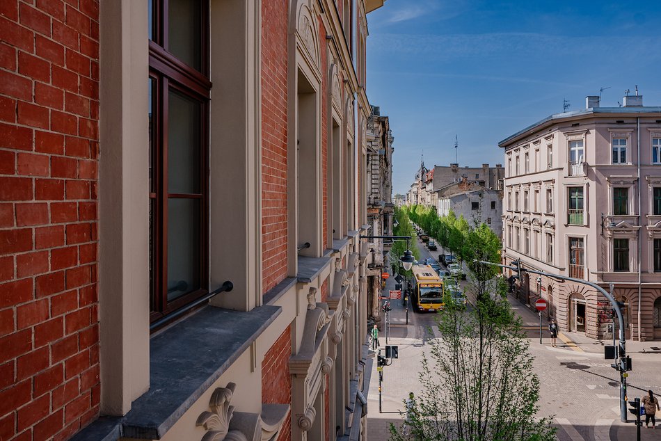 Łódź. Ponad 50 mieszkań miejskich przy Rewolucji. Nowoczesne wnętrza i zielone podwórka
