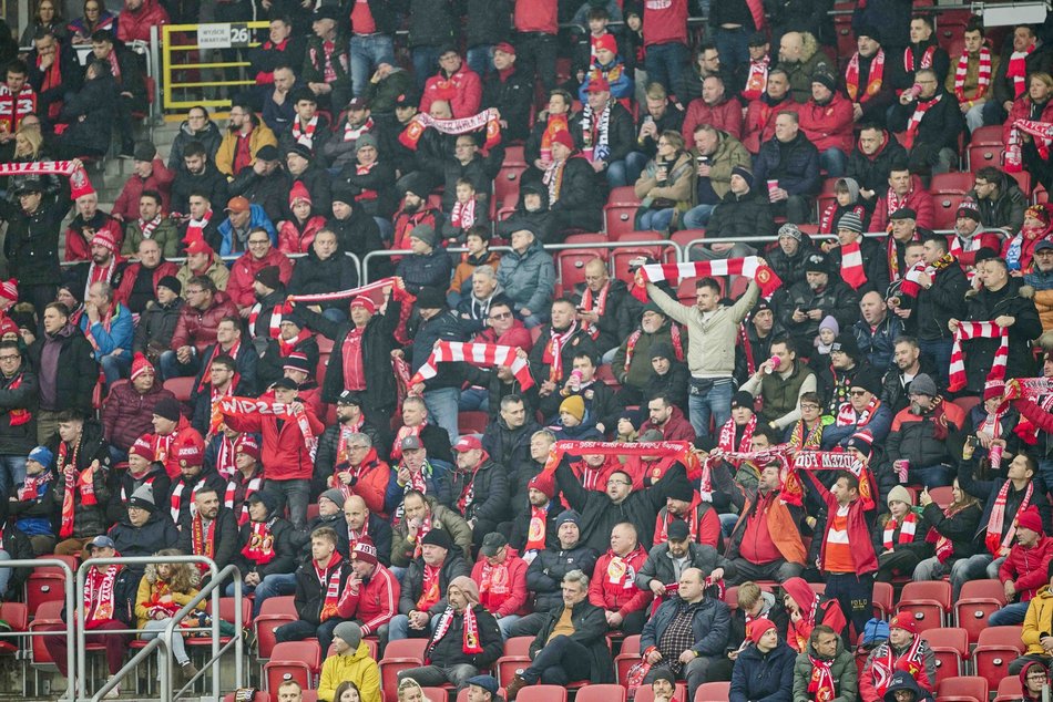 Kibice na meczu Widzewa Łódź z Jagiellonią Białystok