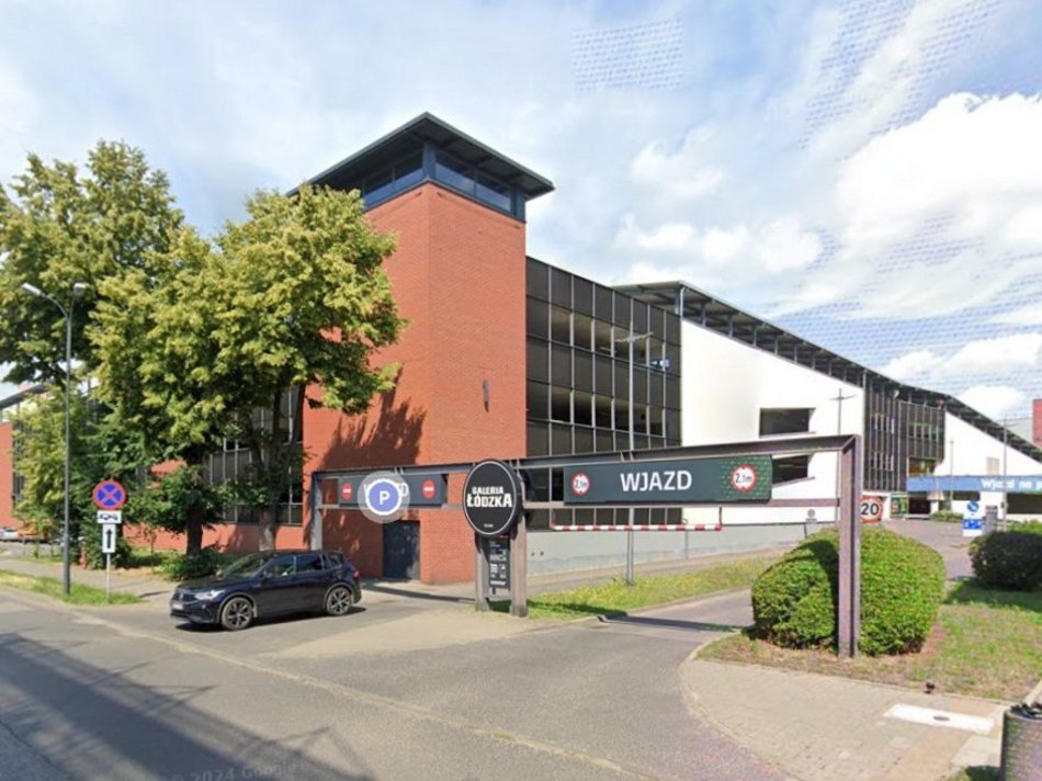 Łódź. Parking w Galerii Łódzkiej