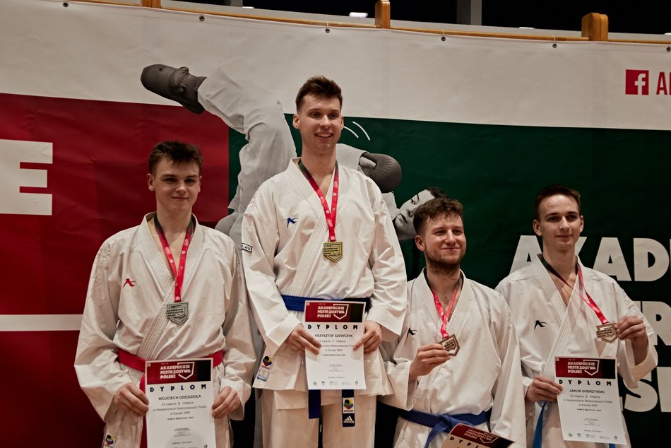 Łódź. Karatecy z Politechniki Łódzkiej poza konkurencją. Zdominowali Akademickie Mistrzostwa Polski