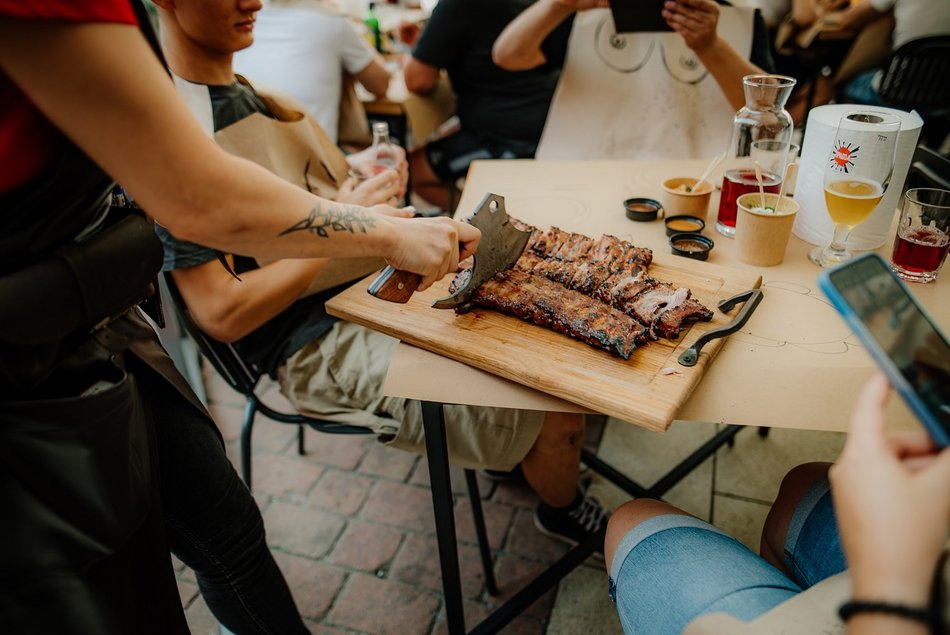 Łódź. Smaczne adresy. Restauracje otwarte w 2024 roku. Znasz je?