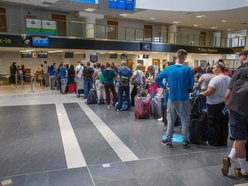 Łódź. Z lotniska w Łodzi z większym bagażem podręcznym. Na te zmiany w Ryanair czekały tysiące podróżnych!