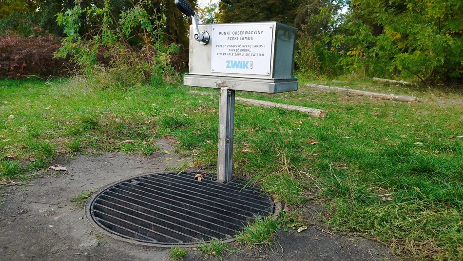 Szybki Lamus - stacja do podglądania podziemnej łódzkiej rzeki