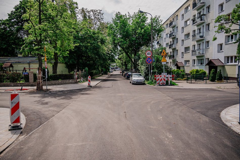 Łódź. Remont Brzóski. Zostały już ostatnie prace porządkowe