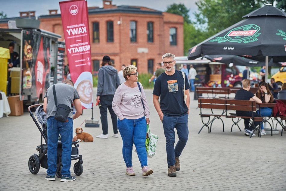 Wielka Szama w Ogrodach Geyera. Food trucki z całej Polski w jednym miejscu