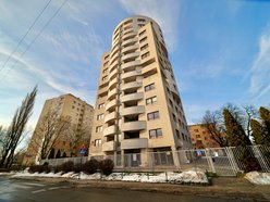 Jedyny taki apartamentowiec w Łodzi. Kiedyś synonim luksusu i... statusu