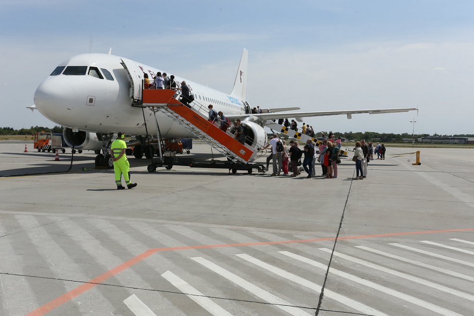 TOP 5 nowych kierunków na wakacje z Łodzi. Samolotem, pociągiem lub Flixbusem