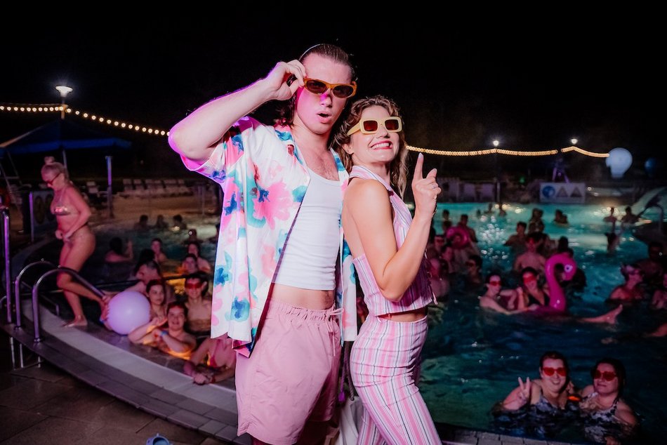 Łódź. Pink Party w Aquaparku Fala. To najbardziej różowa impreza w Łodzi