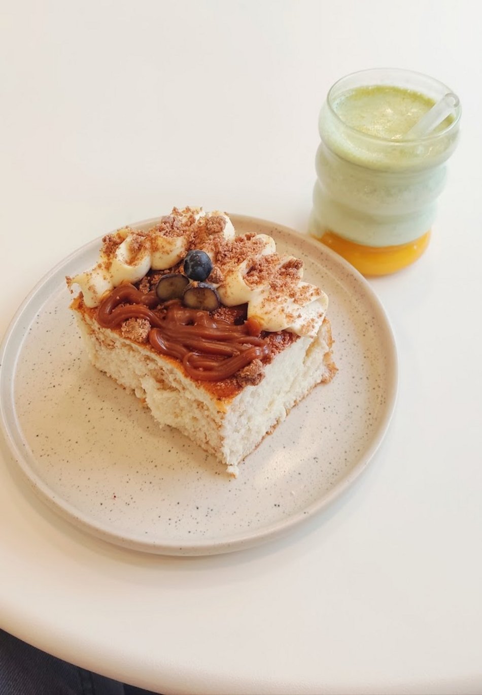 Nowa kawiarnia w Łodzi. Lukier i Kruszonka to prawdziwy raj dla łakomczuchów!