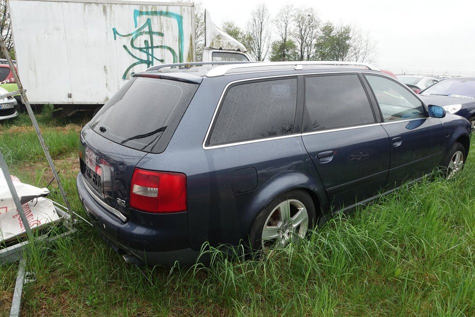 Łódź. Auta z miejskiego parkingu w Łodzi na sprzedaż