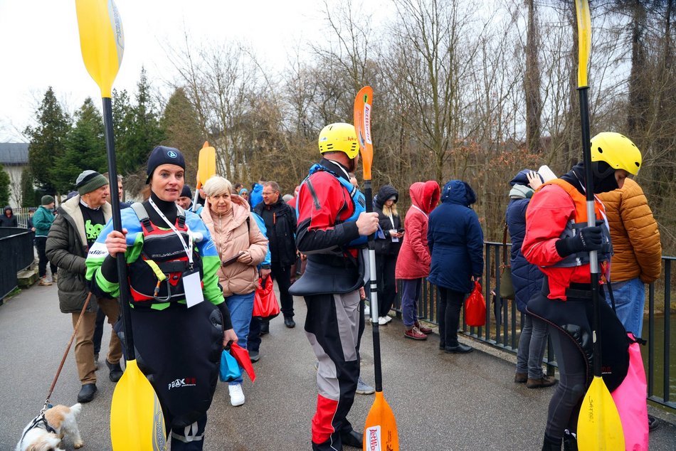 Kajakarze z Łódzkiego Klubu Kajakowego Albatros wyruszyli na blisko miesięczną wyprawę kajakową z Łodzi do Morza Bałtyckiego