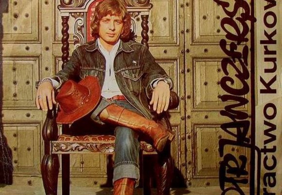 Łódź. Po ten kwiat czerwony. Historia życia Piotra Janczerskiego 