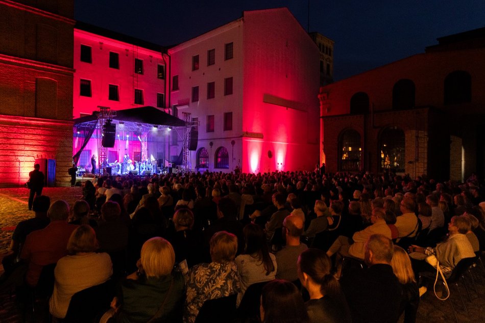 Grégoire Maret na Geyer Music Factory. Wirtuoz harmonijki ustnej wystąpił w Łodzi