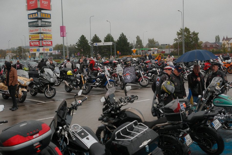 Łódź. Sezon motocyklowy w Łodzi zakończony! Pasjonaci spotkali się pod Portem Łódź