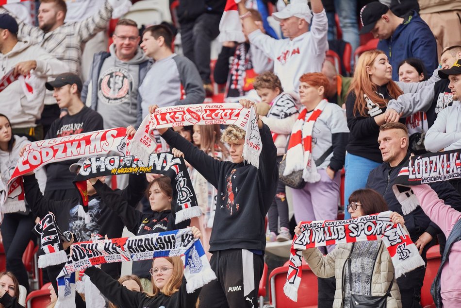 Kibice na meczu ŁKS Łódź - Arka Gdynia