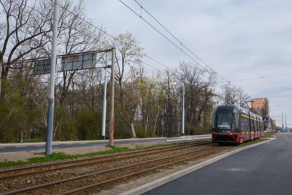 Łódź. Tramwaje MPK Łódź wróciły na Pabianicką! Czy to koniec zmian dla pasażerów?