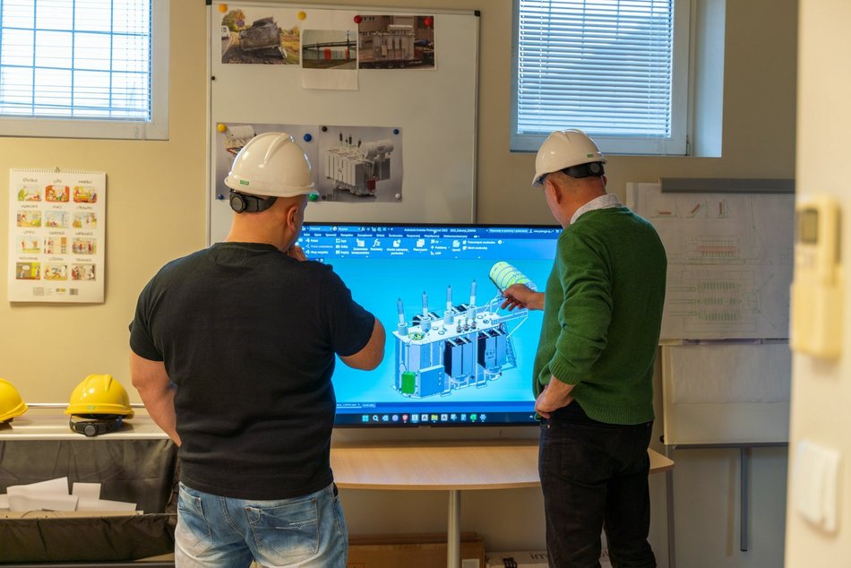 Łódź. Aż 200 nowych miejsc pracy w Łodzi! Firma ZREW Transformatory szuka pracowników