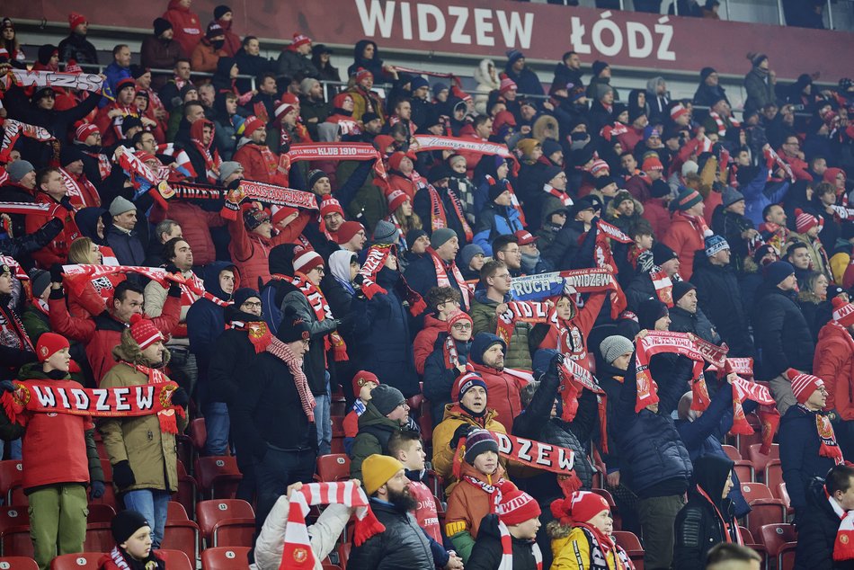 Kibice na meczu Widzewa Łódź - Pogoń Szczecin