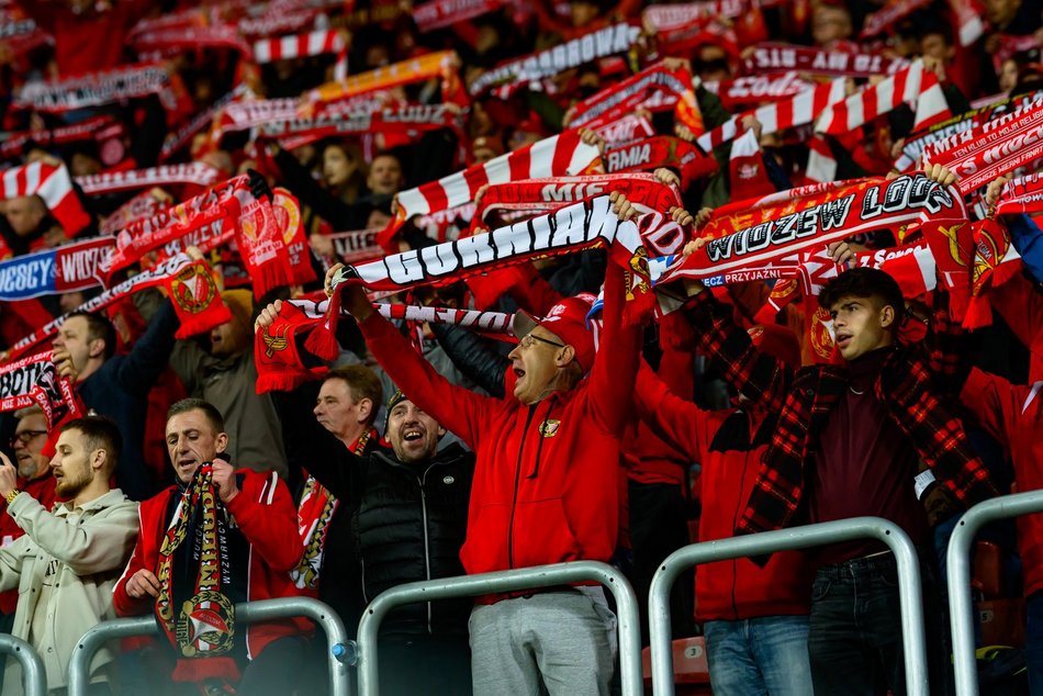 Kibice na meczu Widzewa Łódź z Legią Warszawa. Byłeś/aś? Odszukaj się w galerii