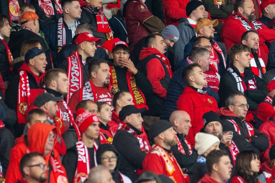 Kibice na meczu Widzewa Łódź z Zagłębiem Lubin. Byłeś/aś? Odszukaj się w galerii