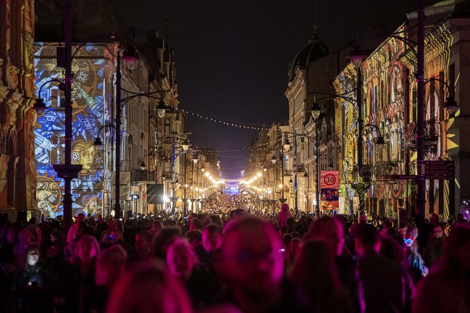 Light Move Festival 2024. Iluminacje na Piotrkowskiej przyciągnęły tłumy!