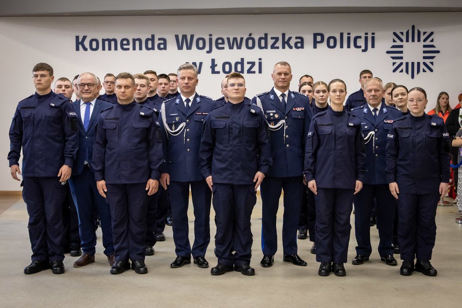 Łódź. Więcej policjantów w Łodzi. Uroczysta przysięga nowych funkcjonariuszy