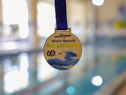 Zawody pływackie zorganizowane przez Międzyszkolny Klub Sportowy „Trójka”