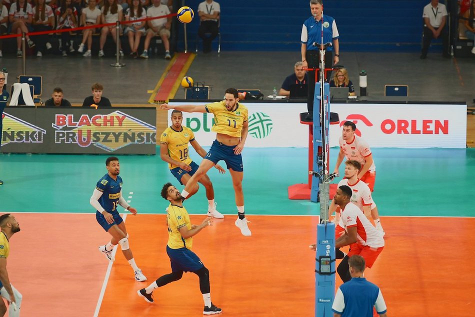 Łódź. Polska gra z Brazylią! Pełne trybuny w Atlas Arenie w Łodzi