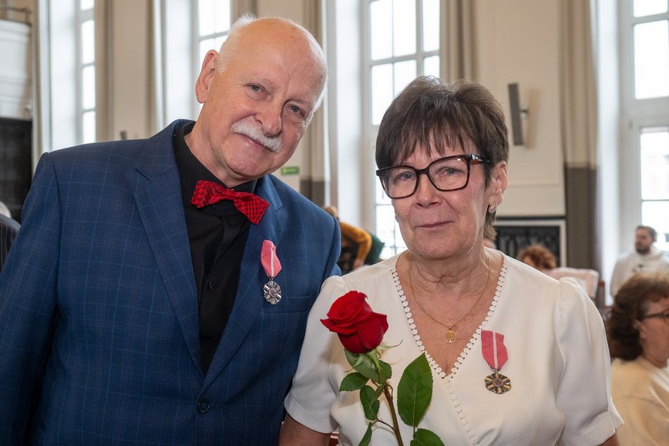 Łódź. Medale za długoletnie pożycie małżeńskie. Ich miłość przetrwała pół wieku!