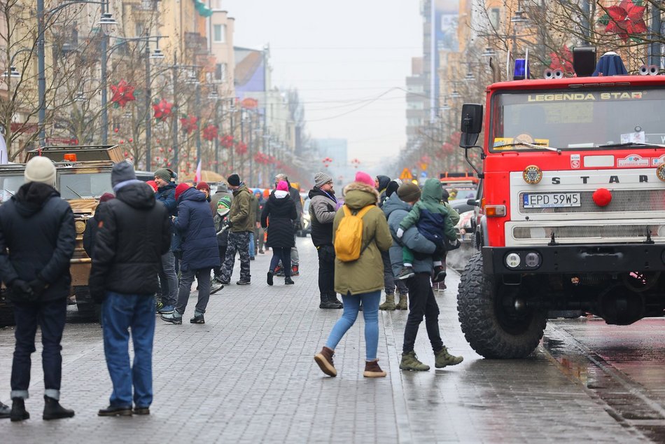 Łódź. WOŚP 2026 w Łodzi. Motoszarża po raz pierwszy opanowała Piotrkowską! [ZDJĘCIA]