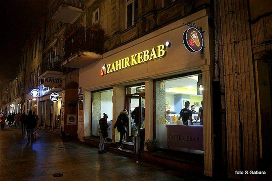 Łódź. Restauracje w Łodzi otwarte po północy. W sam raz na nocny głód!