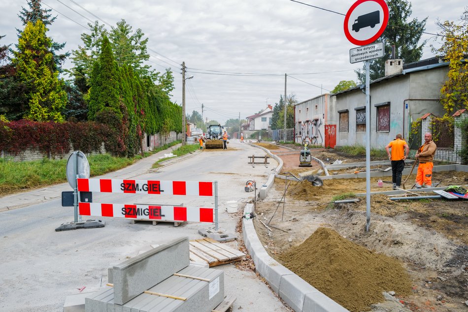 Remont ulic Zapolskiej i Płaskiej