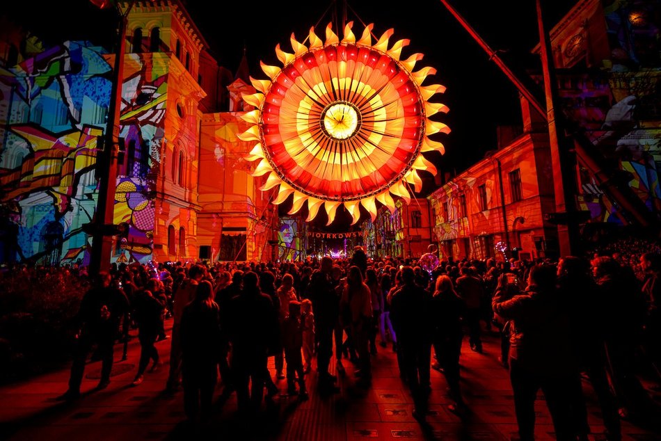 Łódź. Tłumy na Light Move Festival Łódź 2025! Mnóstwo pozytywnej energii!