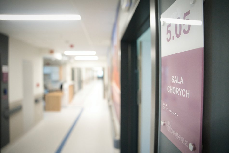 Łódź. Oddział Neurochirurgii w Szpitalu Kopernika w Łodzi po remoncie