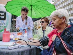 seniorzy podczas senioraliów w Łodzi