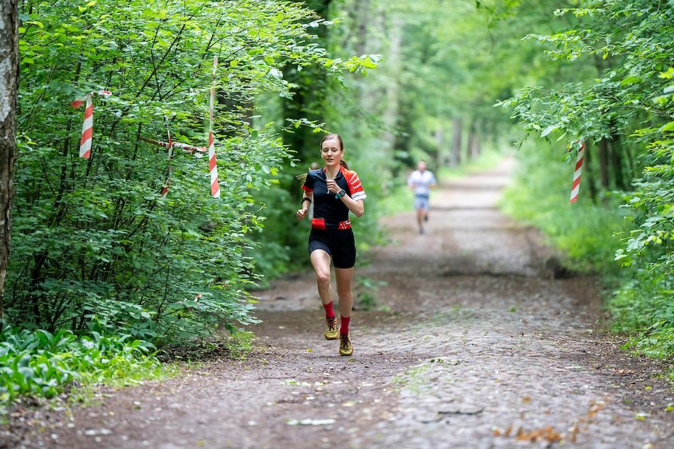 Łódź. Parkrun w Lesie Łagiewnickim w Łodzi. Brałeś udział w biegu? Znajdź się na zdjęciach!