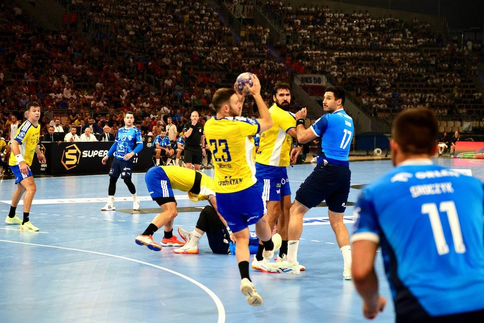 Łódź. Superpuchar Polski w piłce ręcznej w Łodzi. Sportowe widowisko na najwyższym poziomie!