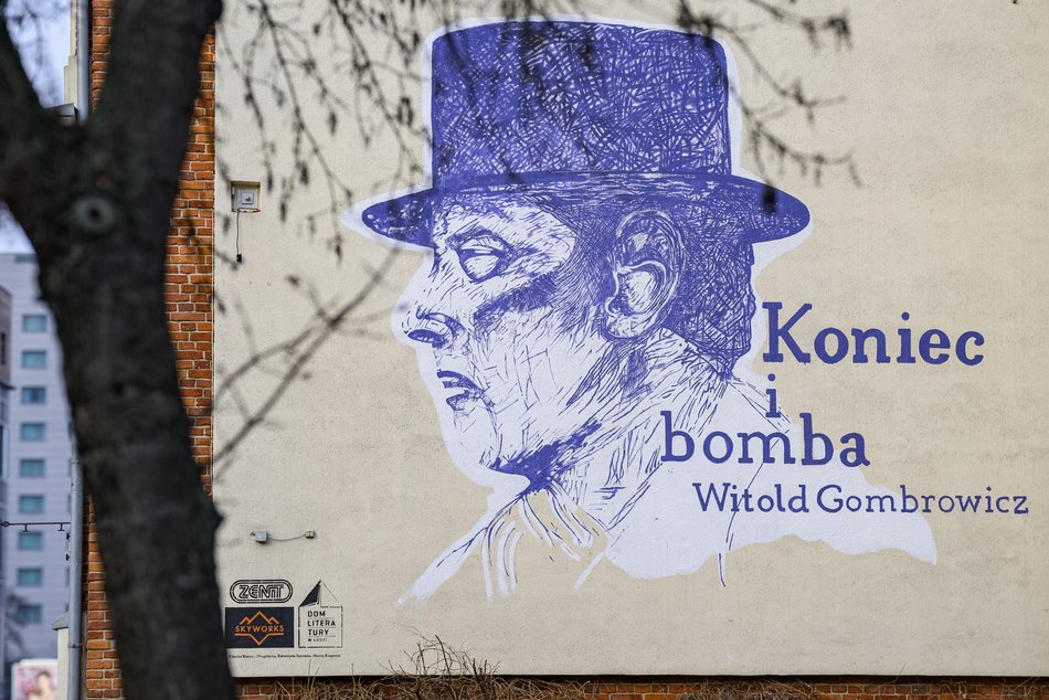 Nowy mural w Łodzi! Witold Gombrowicz uwieczniony na ścianie Centrum Biurowego ZENIT