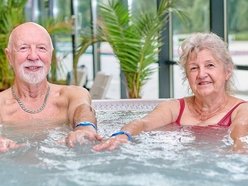 Łódź. Seniorzy w jacuzzi