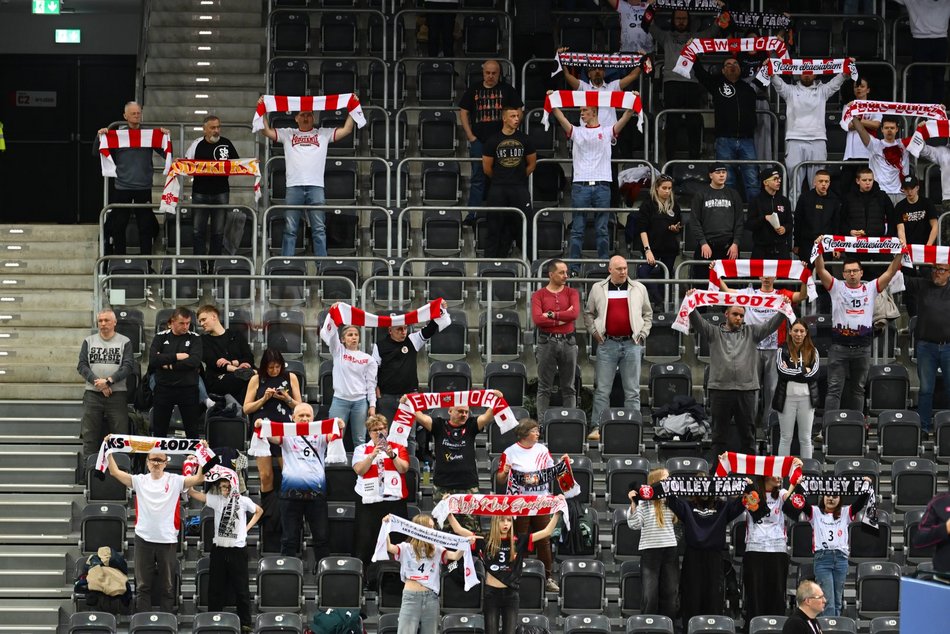 Łódź. Kibice na meczu ŁKS Commercecon Łódź z ITA TOOLS STAL Mielec. Byłeś/aś?