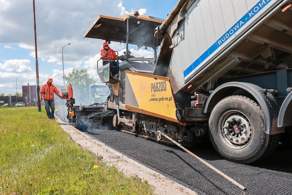 Łódź. Remont Puszkina. Drogowcy rozpoczęli wymianę nawierzchni