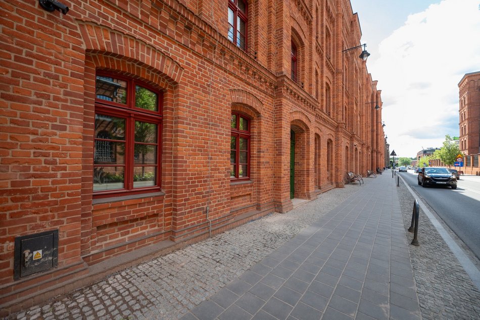 Metamorfoza famuł przy Ogrodowej 24 w Łodzi