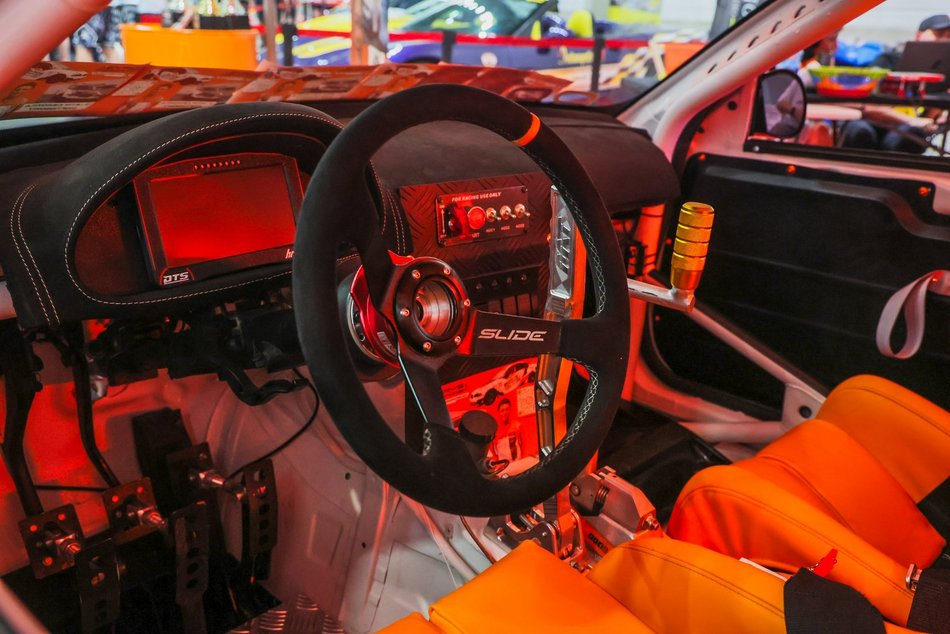 Łódź. Hot Wheels opanowały halę Expo Łódź! Setki miniatur aut, wyścigi na żywo i nie tylko!